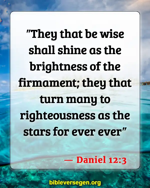 Bible Verses About Being A Light (Daniel 12:3)