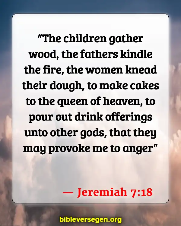 Bible Verses About Moon (Jeremiah 7:18)